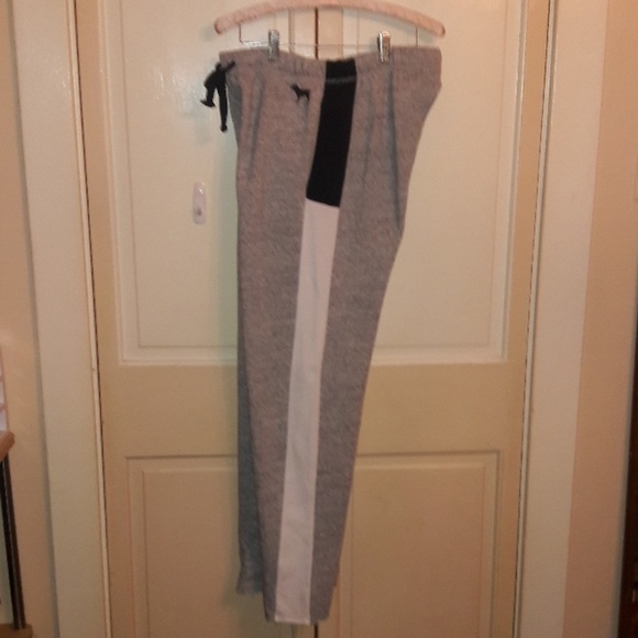 SOLD💗Pink Color Block Sweat Suit💗 - Picture 6 of 7